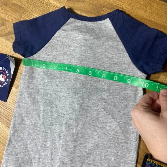 NEW Detroit Tigers Baby Onesie Romper 0-3 Months Gray MLB - Picture 8 of 10